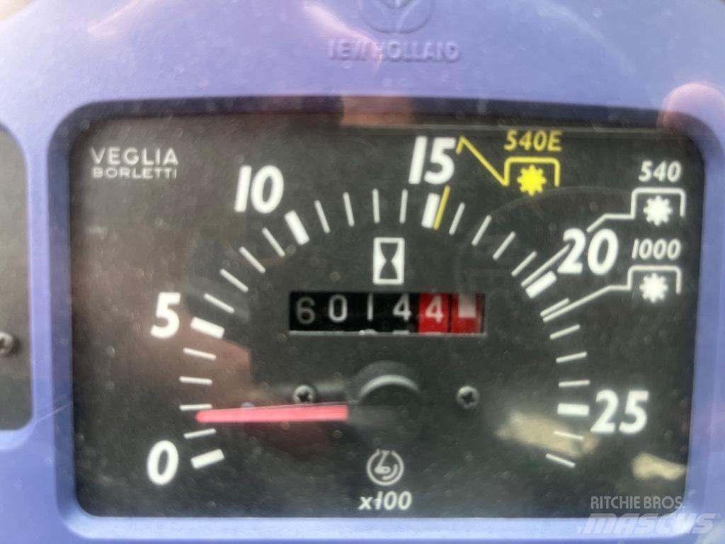 New Holland TN 55 D Τρακτέρ