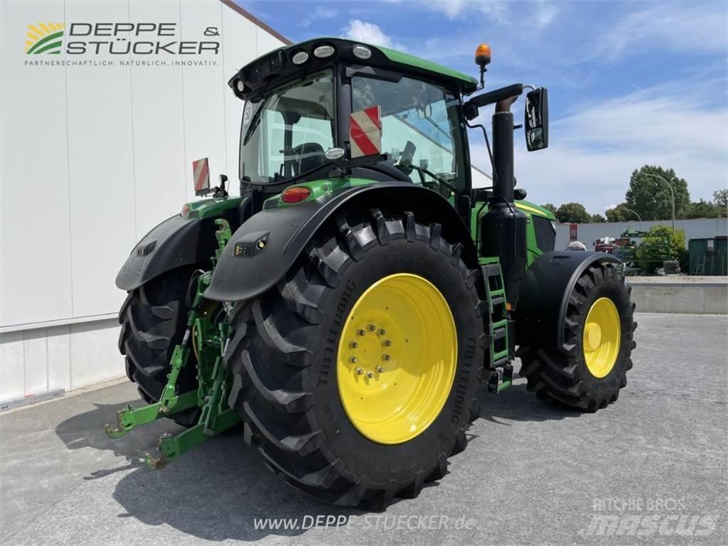 John Deere 6230R Τρακτέρ