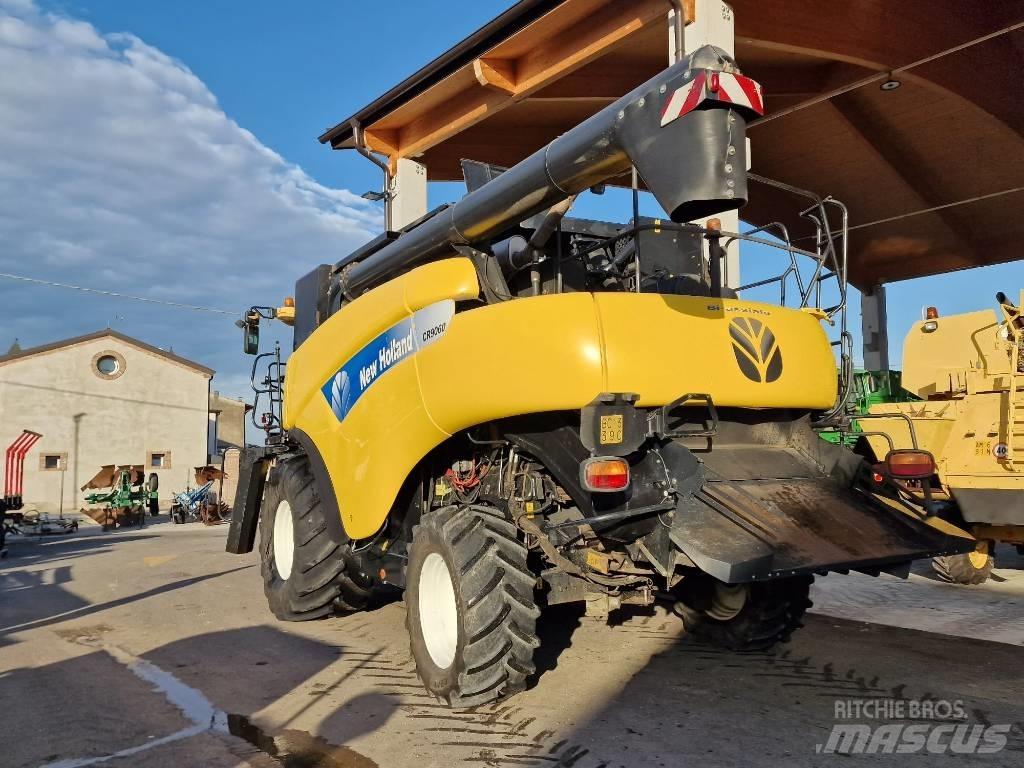 New Holland CR 9060 Θεριζοαλωνιστικές μηχανές