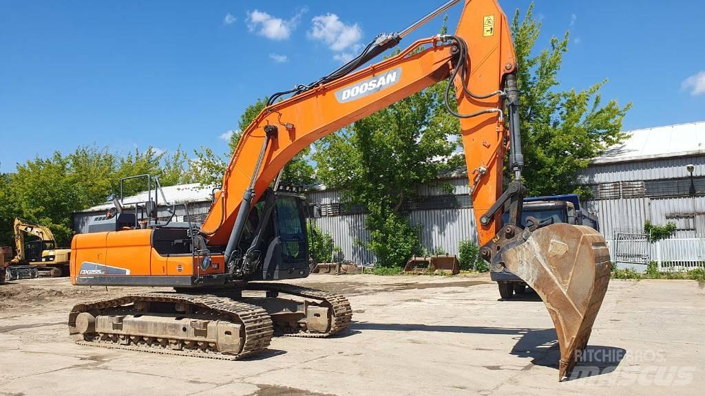Doosan DX 255 LC-5 Εκσκαφείς με ερπύστριες