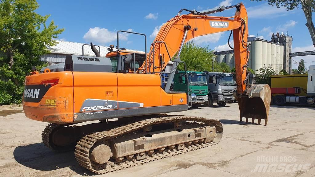 Doosan DX 255 LC-5 Εκσκαφείς με ερπύστριες