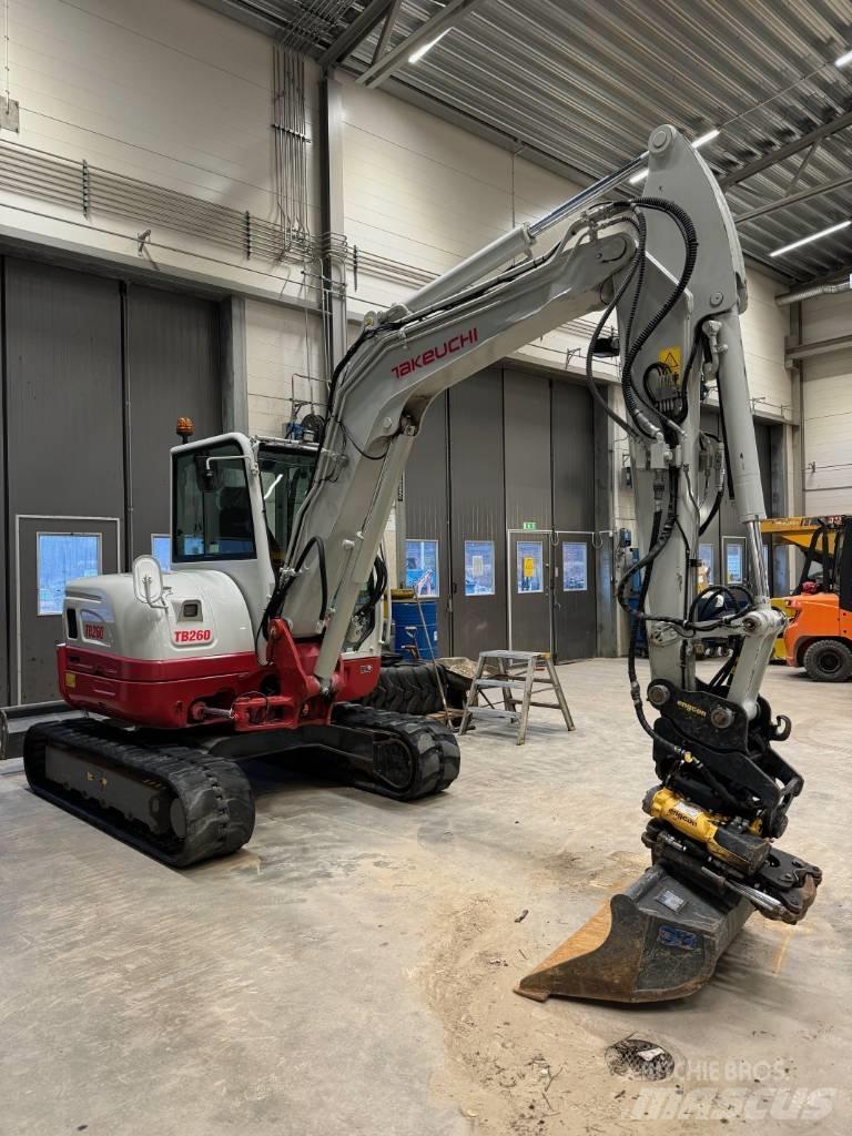 Takeuchi TB 260 Εκσκαφάκι (διαβολάκι) < 7t