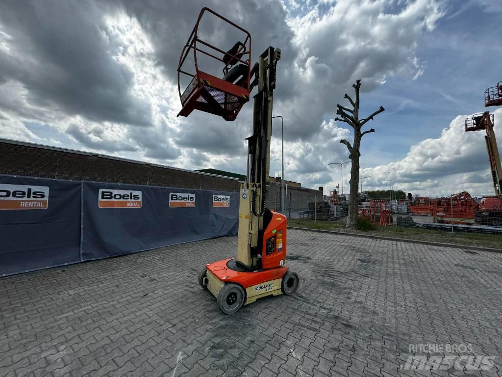 JLG T08E Ανυψωτήρες με κατακόρυφους πυλώνες