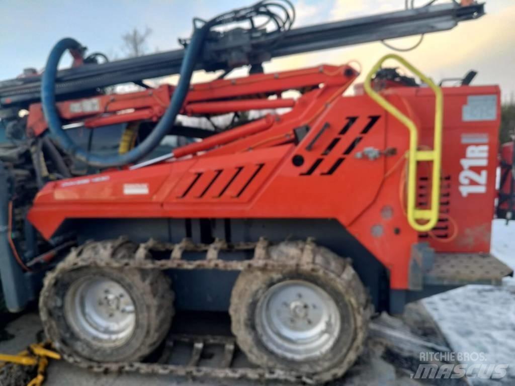 Sandvik DC 121R Εξοπλισμός επιφανειακών γεωτρήσεων