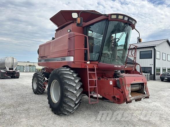 Case IH 2366 Θεριζοαλωνιστικές μηχανές