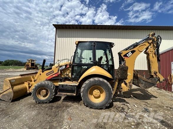 CAT 420F Εκσκαφείς Φορτωτές τύπου JCB