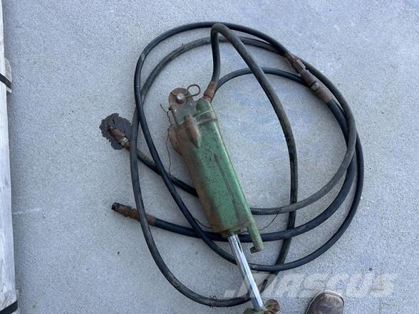 John Deere  Κατασκευές - Άλλα