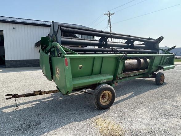 John Deere 220 Κεφαλές θεριζοαλωνιστικών μηχανών