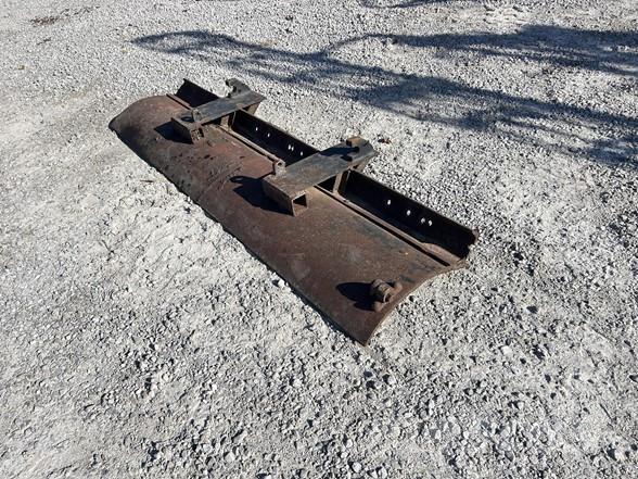 John Deere 8 Κατασκευές - Άλλα