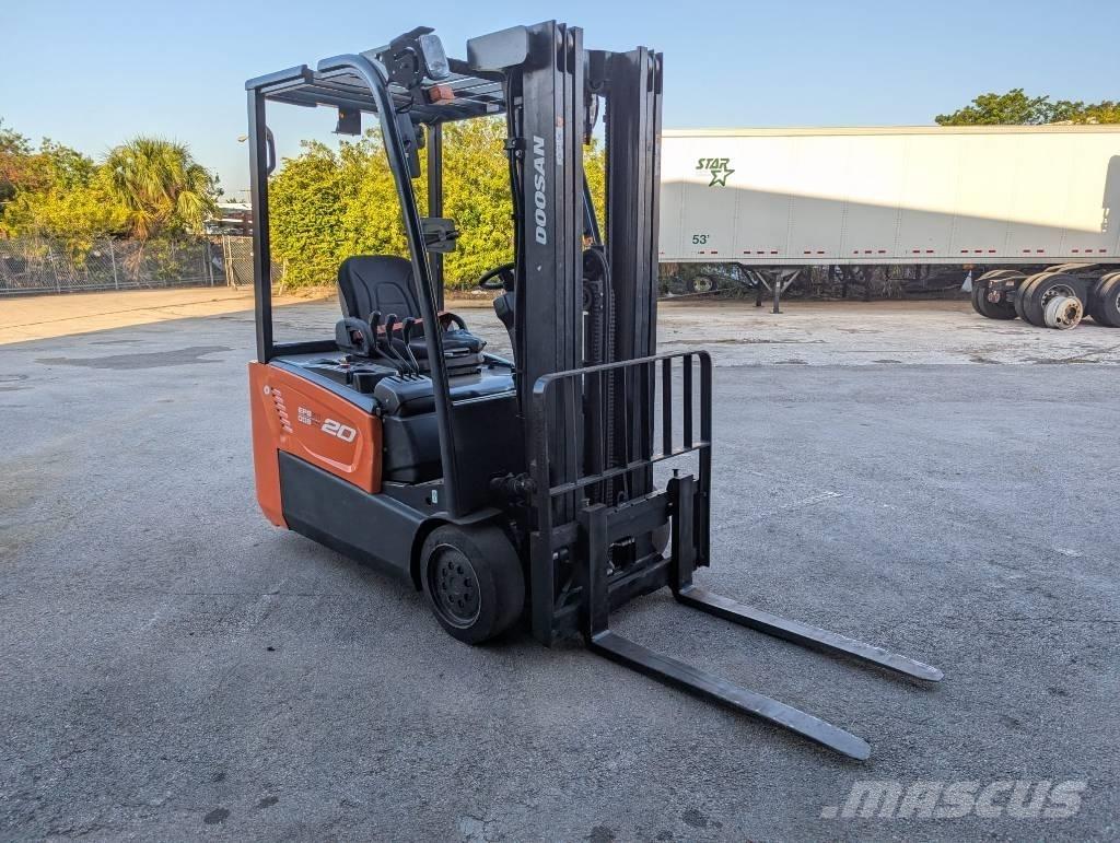 Doosan B 20 T-7 Ηλεκτρικά περονοφόρα ανυψωτικά κλαρκ