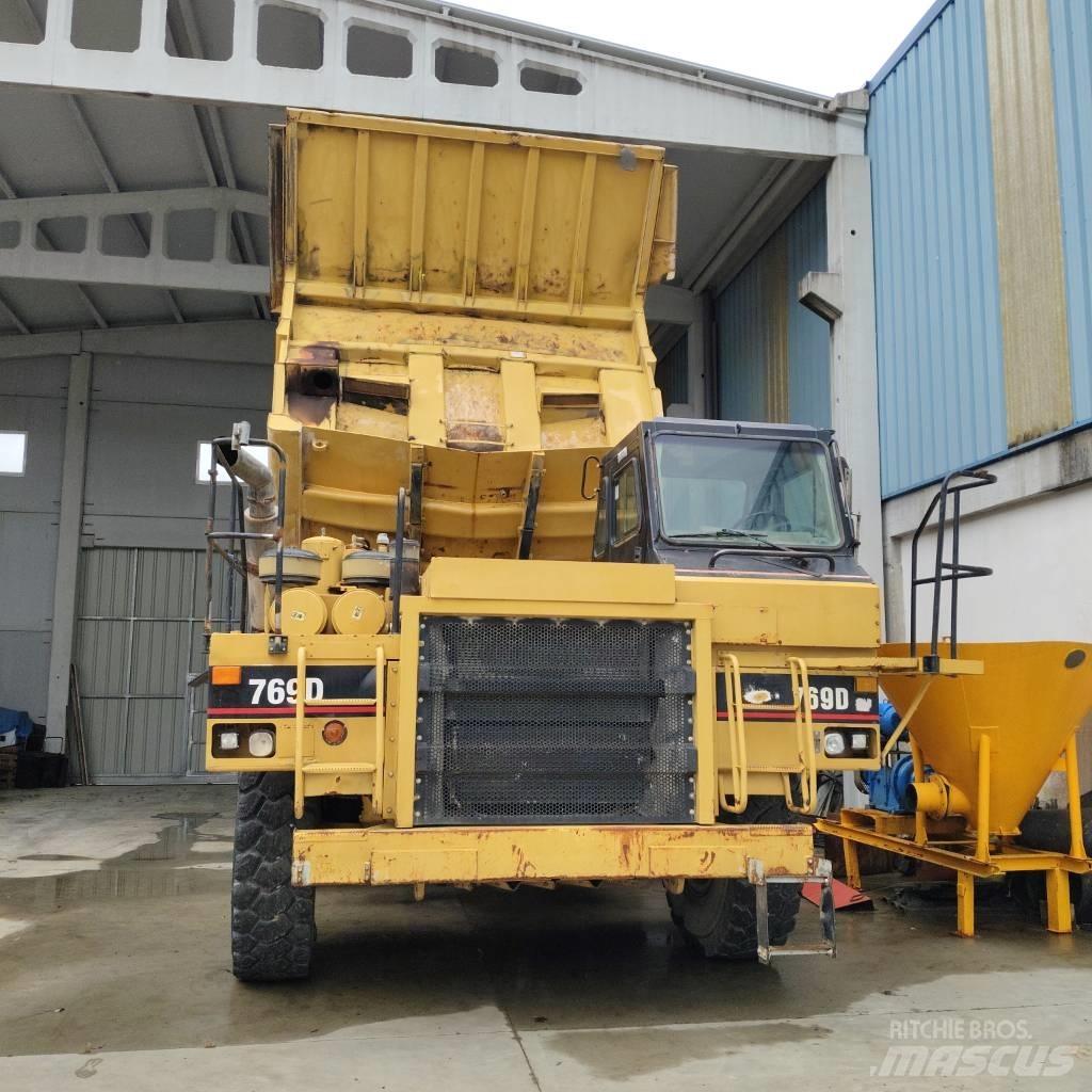 CAT 769 D Άκαμπτα Dumper με ανατρεπόμενο κάδο