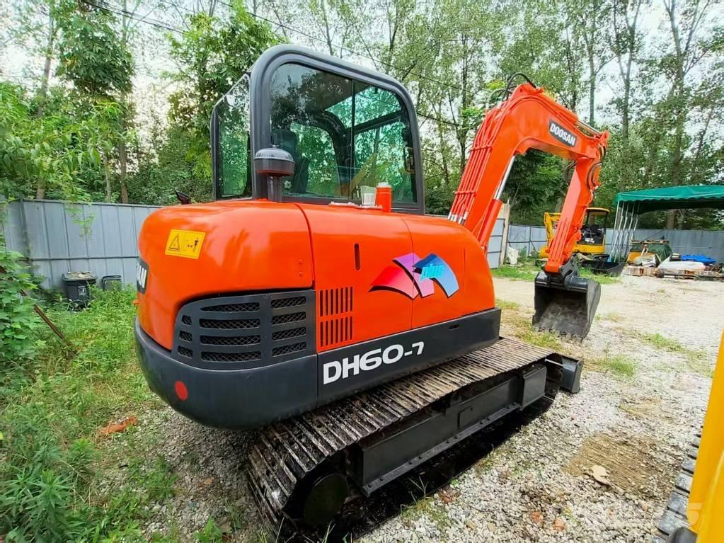 Doosan DH 60 Εκσκαφάκι (διαβολάκι) < 7t