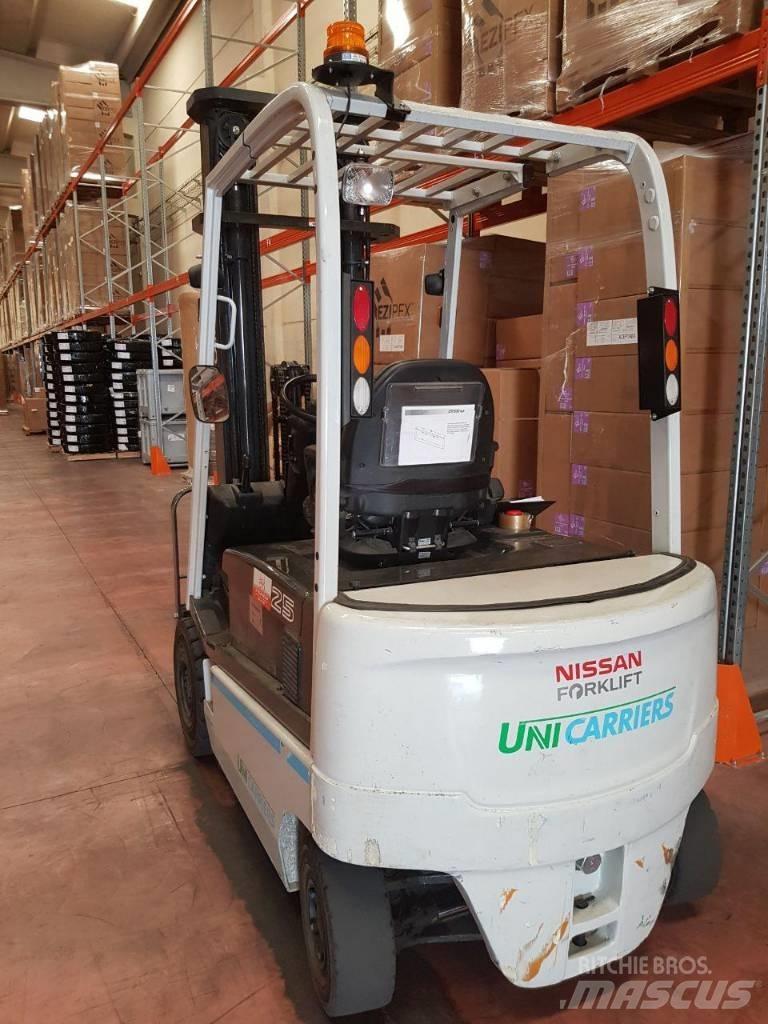Unicarriers 1Q2L25Q Ηλεκτρικά περονοφόρα ανυψωτικά κλαρκ