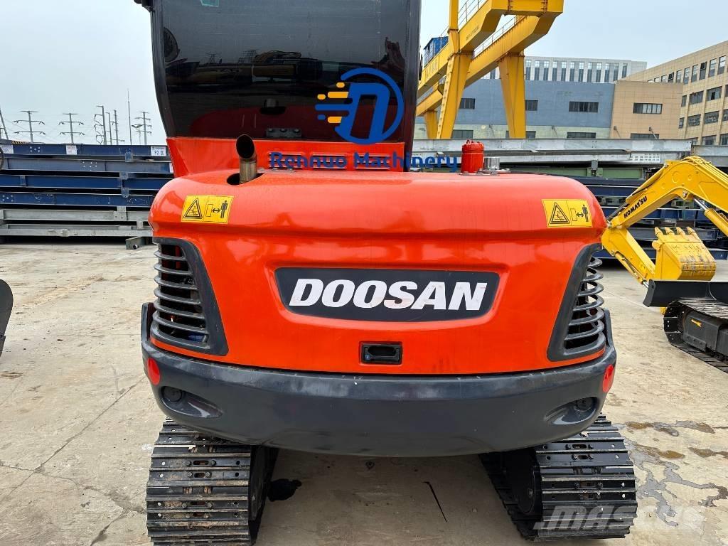 Doosan DX 60 Εκσκαφάκι (διαβολάκι) < 7t