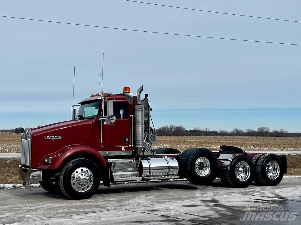 Kenworth T 800 Τράκτορες