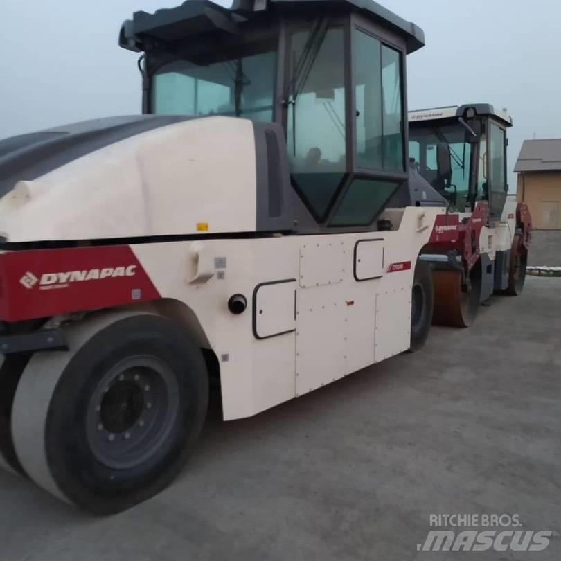 Dynapac CP2100 Κύλινδροι με επίσωτρα με αέρα