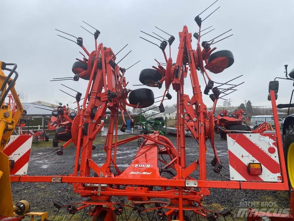 Kuhn GF8702 Τσουγκράνες και χορτοξηραντικές μηχανές