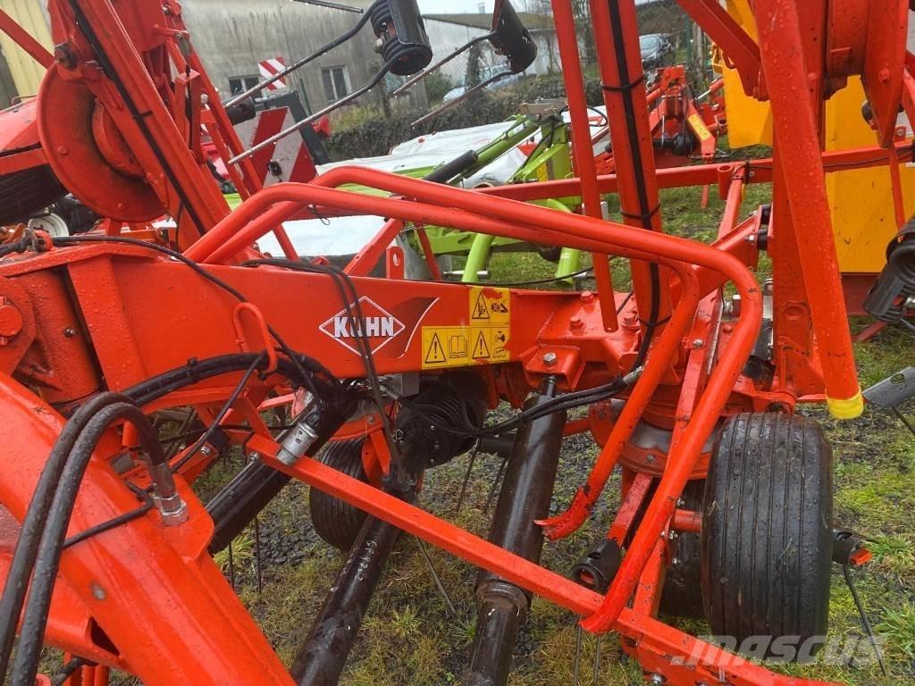 Kuhn GF8702 Τσουγκράνες και χορτοξηραντικές μηχανές