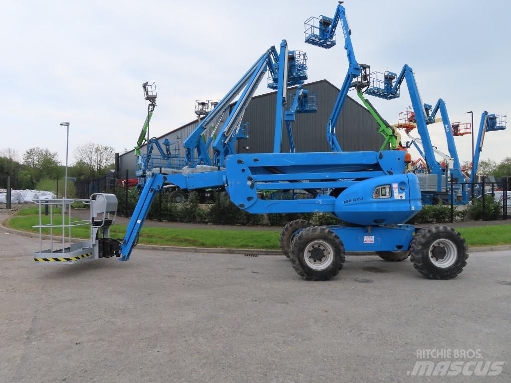 Manitou 180 ATJ Ανυψωτήρες με αρθρωτό βραχίονα