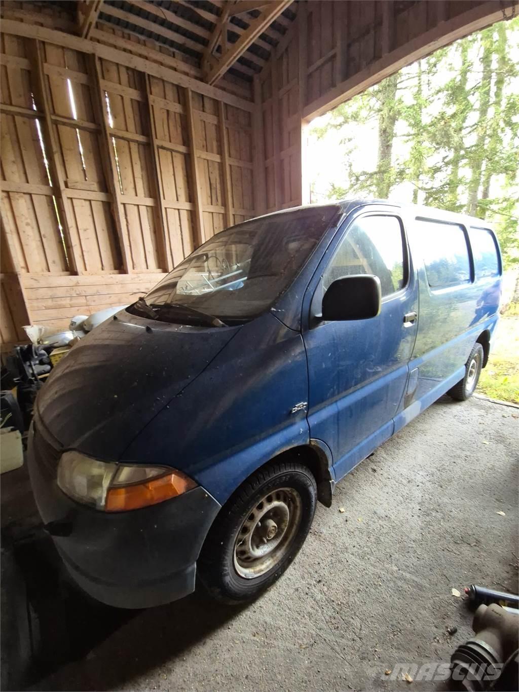 Toyota Hiace Κλούβες με συρόμενες πόρτες