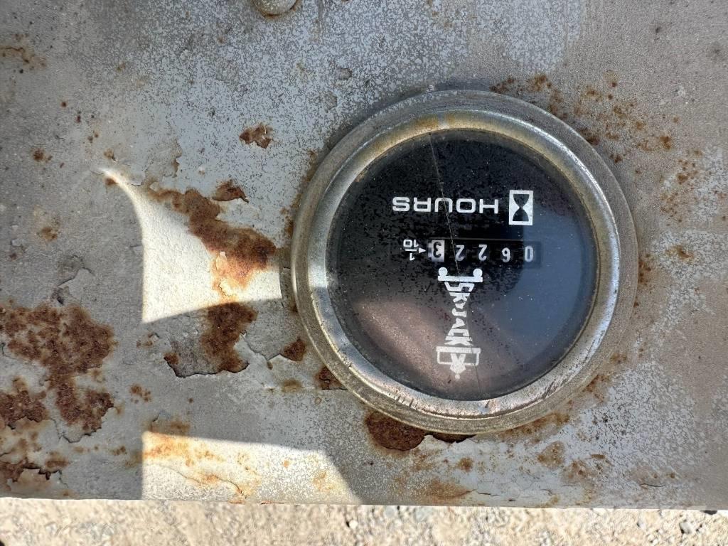 SkyJack SJ 3220 Ανυψωτήρες ψαλιδωτής άρθρωσης