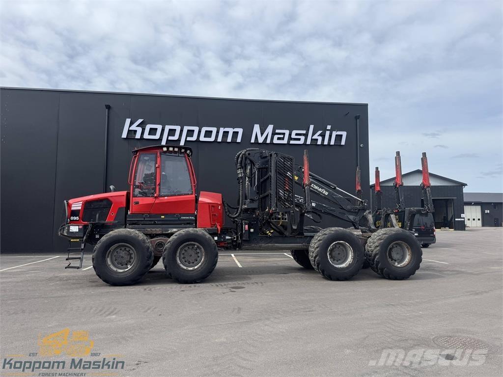 Komatsu 895 Μεταφορείς ξυλείας