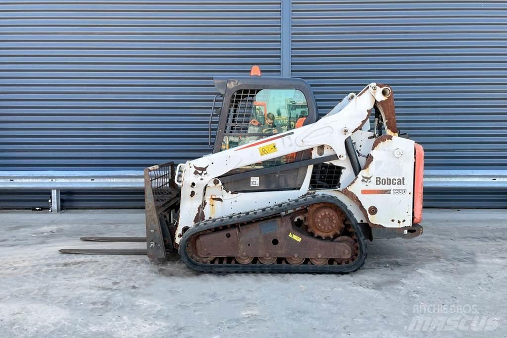 Bobcat T 590 Μετατοπιστές
