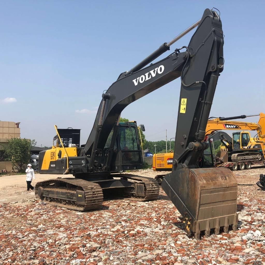 Volvo EC240 Εκσκαφείς με ερπύστριες