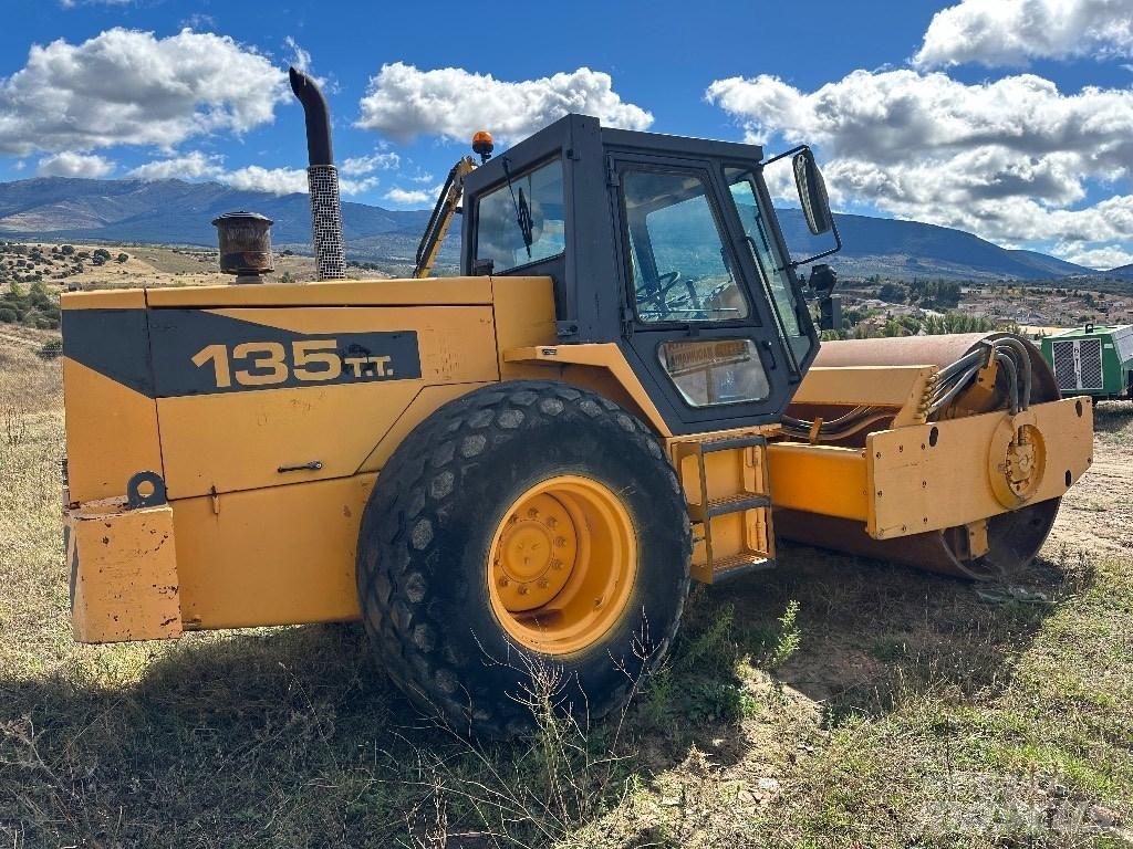 Lebrero 135 TT Οδοστρωτήρες μονού κυλίνδρου