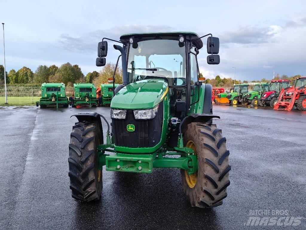 John Deere 5100 M Τρακτέρ
