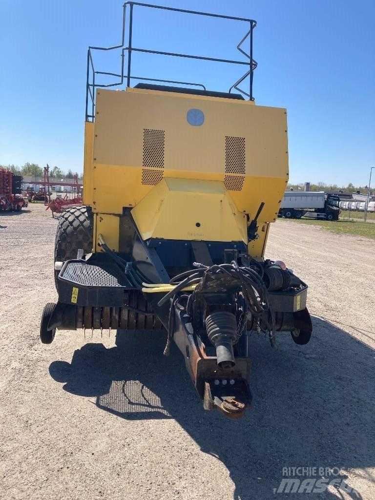 New Holland BB 980 Πρέσες τετράγωνων δεμάτων