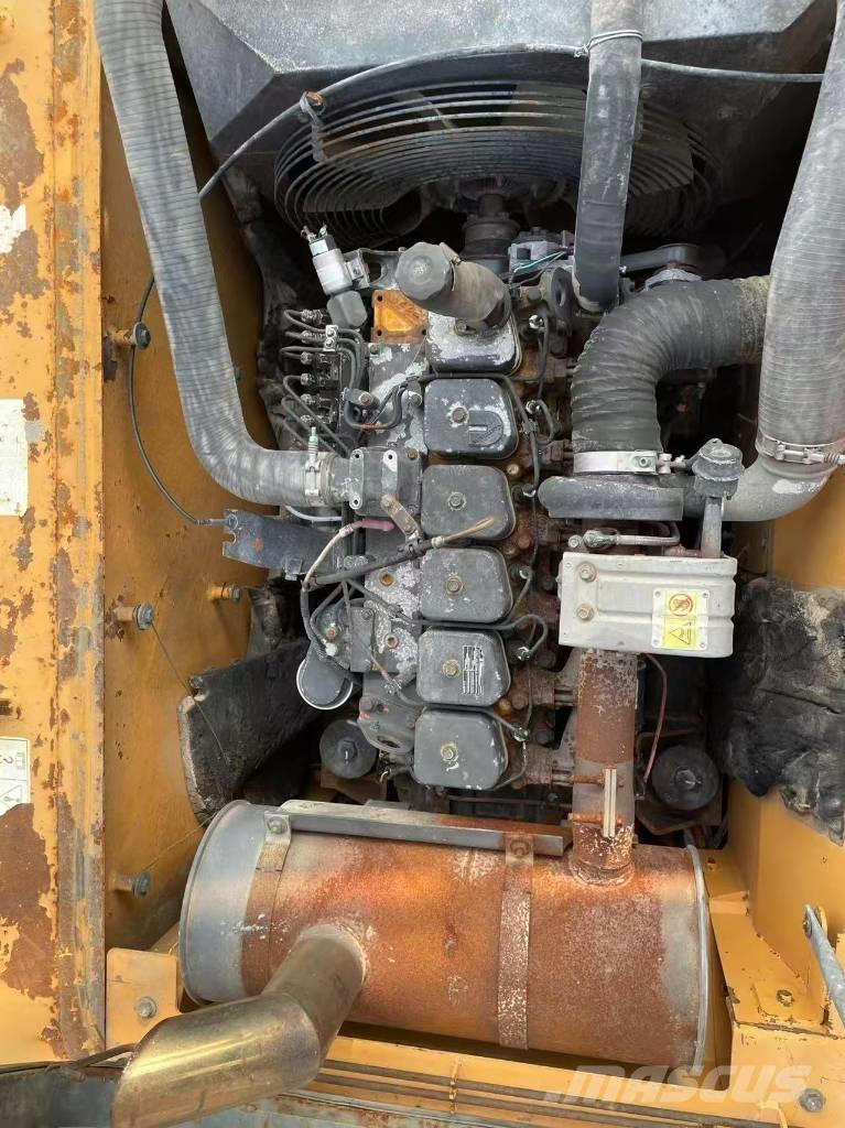 Hyundai 210W-9 Εκσκαφείς με τροχούς - λάστιχα