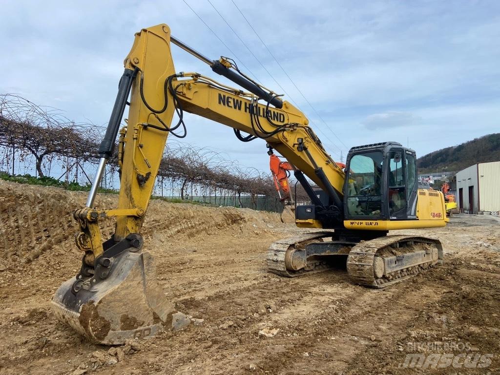 New Holland E245 Εκσκαφείς με ερπύστριες