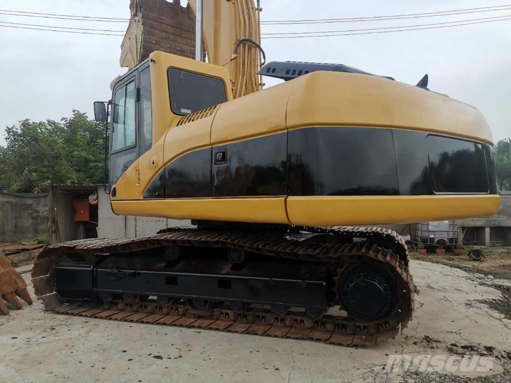 CAT 325C Εκσκαφείς με ερπύστριες