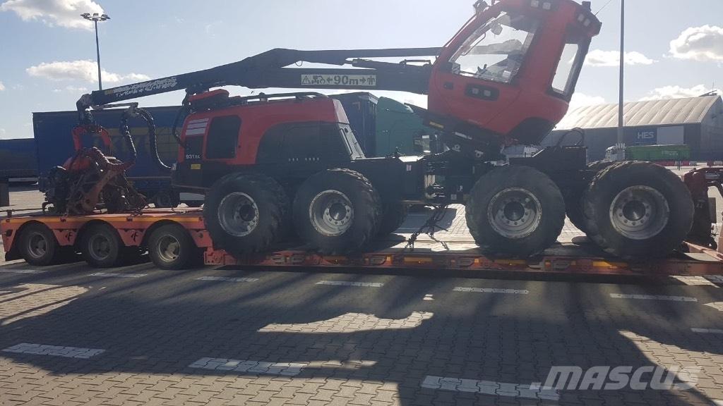 Komatsu 931 XC Θεριζοαλωνιστικές μηχανές