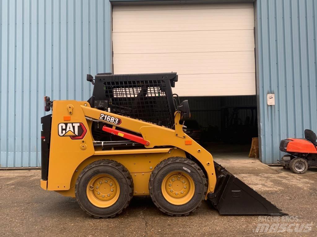 CAT 216 B 3 Μίνι φορτωτές