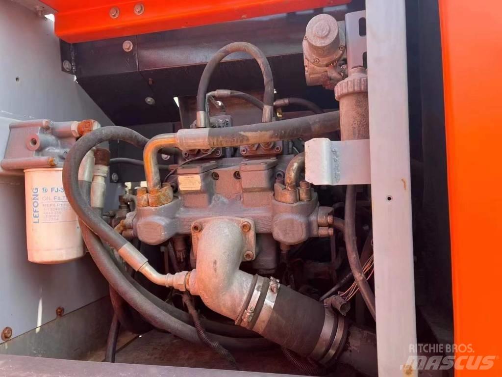 Hitachi zaxis240 Εκσκαφείς με ερπύστριες