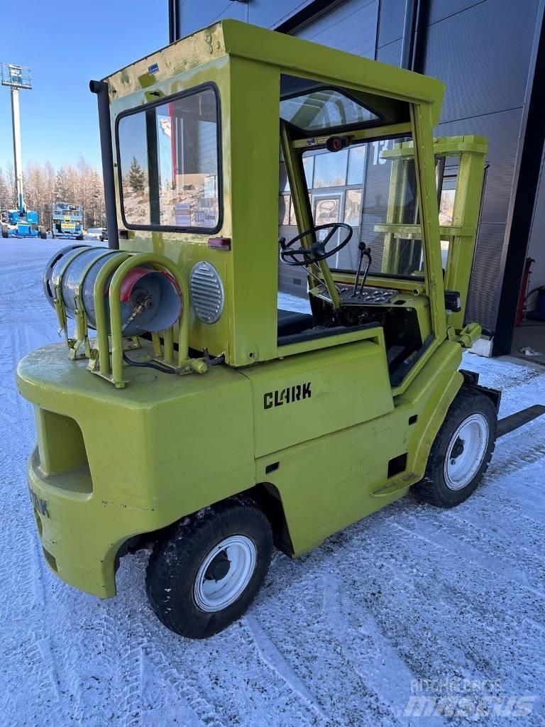 Clark C500Y-55 Περονοφόρα ανυψωτικά κλαρκ με φυσικό αέριο LPG