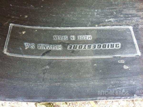 Bridgestone 800 Κατασκευές - Άλλα