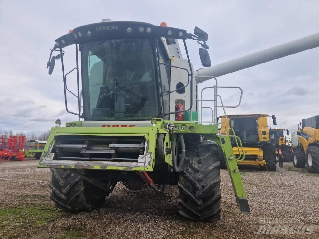 CLAAS Lexion 660 Θεριζοαλωνιστικές μηχανές