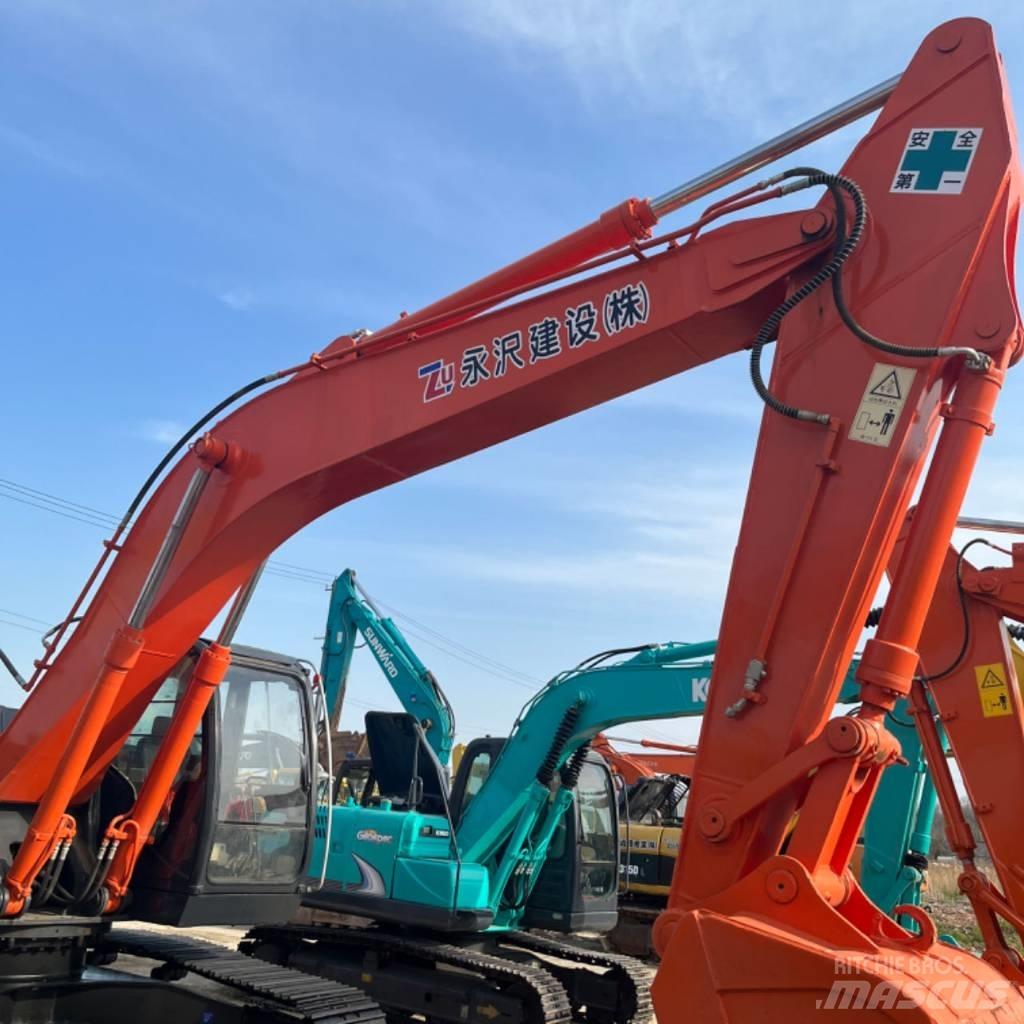 Hitachi ZX 240 Εκσκαφείς με ερπύστριες