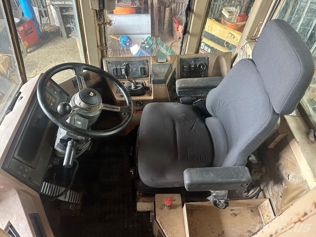 CAT 970 F Φορτωτές με λάστιχα (Τροχοφόροι)