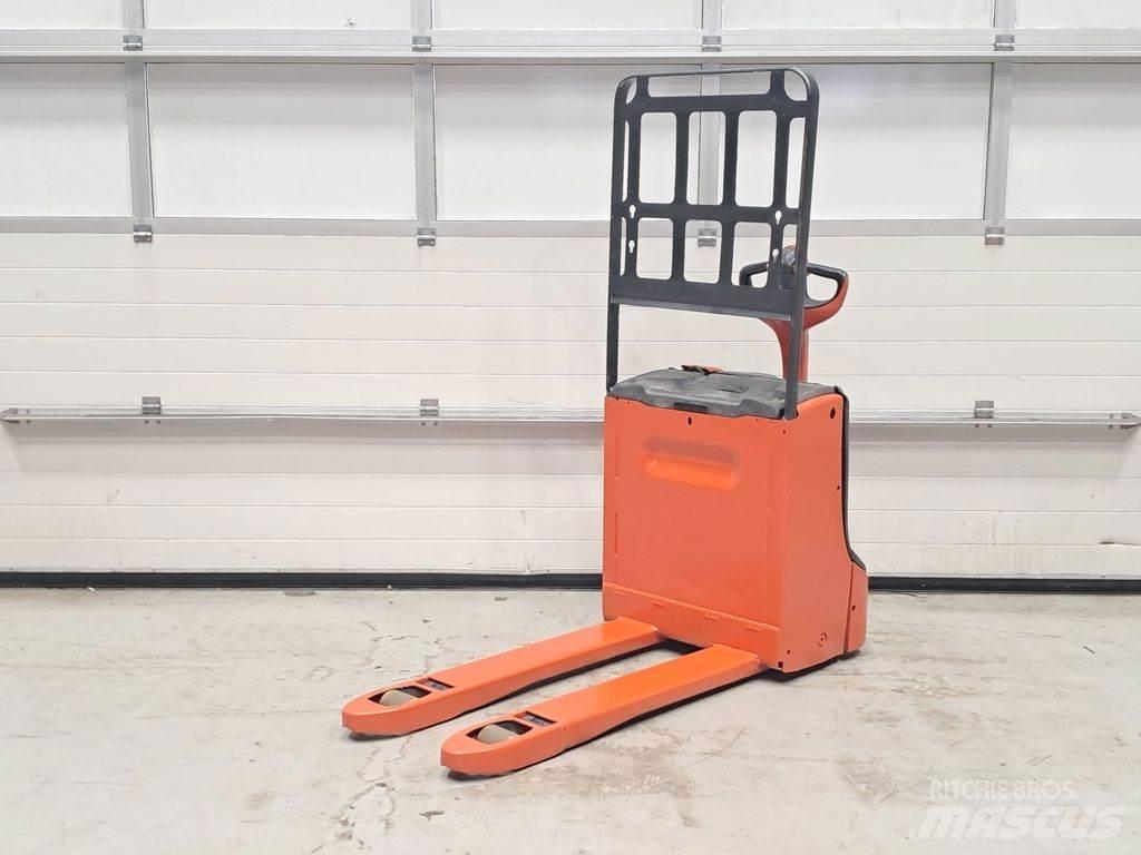 Linde T16 Χειροκίνητο περονοφόρο ανυψωτικό