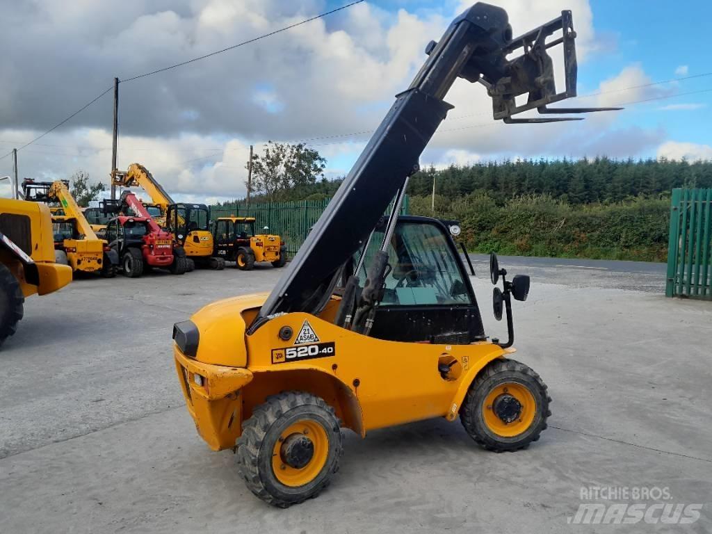 JCB 520-40 Συστήματα τηλεχειρισμού για τη γεωργία