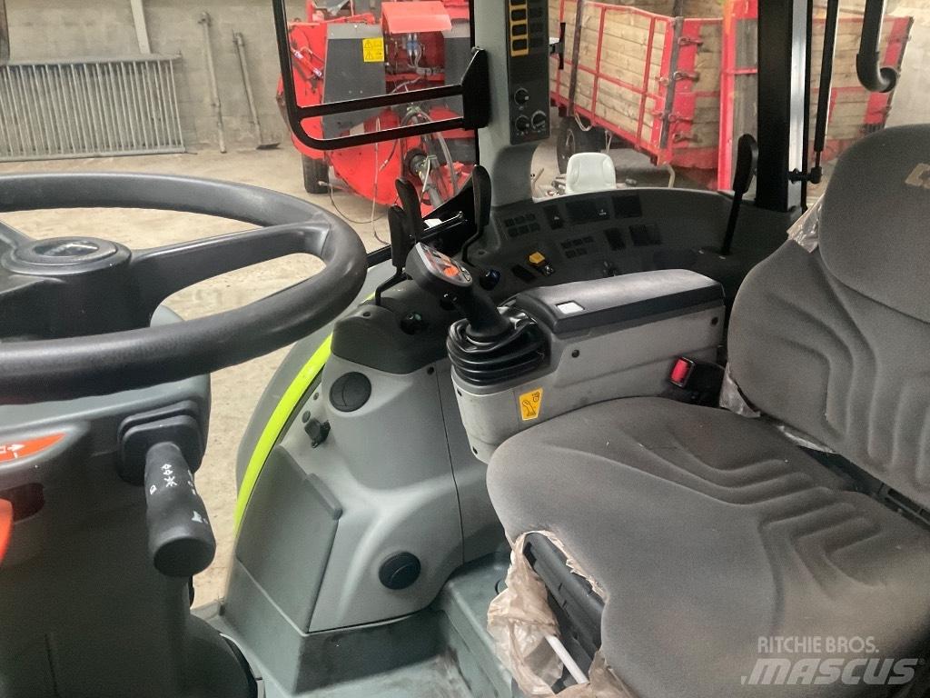 CLAAS Arion 440 CIS Τρακτέρ