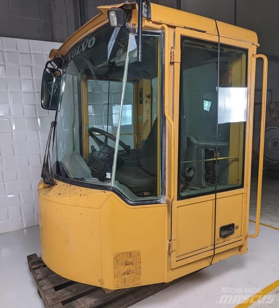 Volvo L 180 E Cab Καμπίνες και εσωτερικό