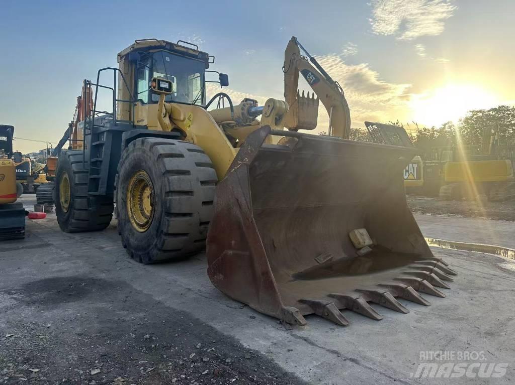Komatsu WA 600 Φορτωτές με λάστιχα (Τροχοφόροι)