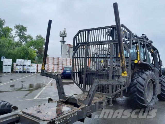 Valtra N153 Τρακτέρ δασοπονίας