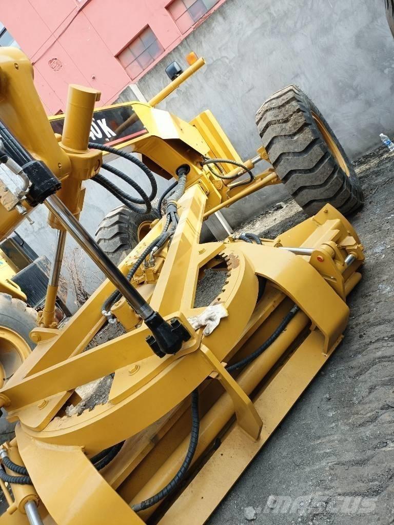 CAT 140K Γκρέιντερς