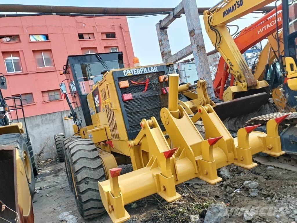 CAT 140K Γκρέιντερς